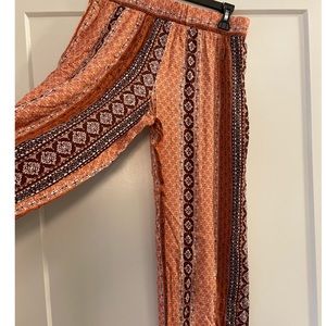 Forever 21 Flowy Patterned Bohemian Pants